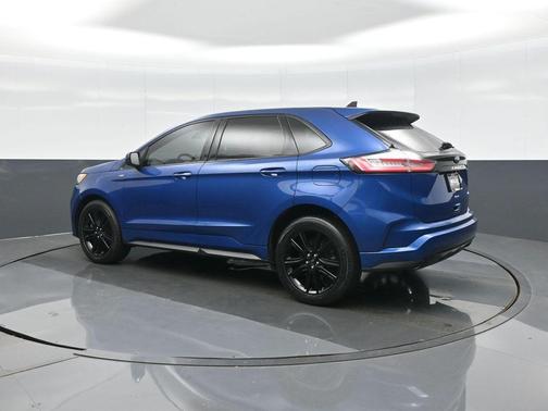 Atlas Blue Metallic 2022 Ford Edge ST Line