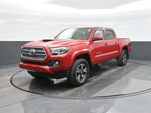 2017 Toyota Tacoma TRD Sport