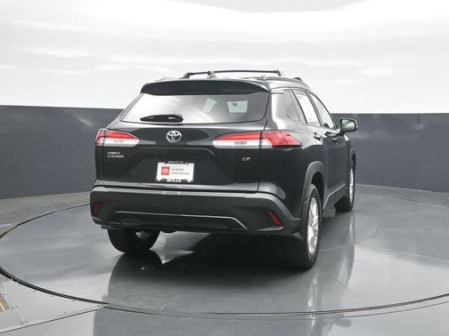 Jet Black 2025 Toyota Corolla Cross LE