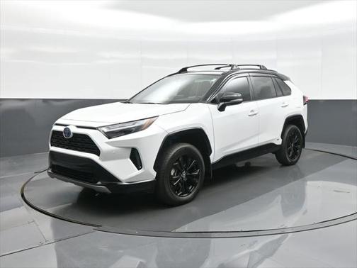 2023 Toyota RAV4 Hybrid SE