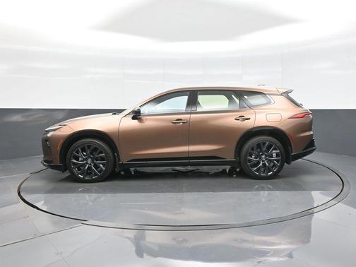 Bronze Age 2026 Toyota Crown Signia Limited