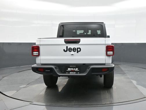 2025 Jeep Gladiator Sport S