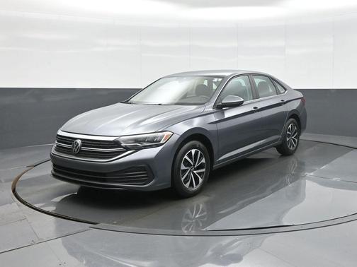 Platinum Gray Metallic 2024 Volkswagen Jetta 1.5T S