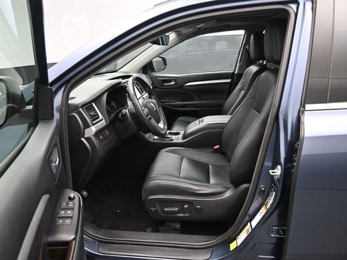 2018 Toyota Highlander Hybrid XLE