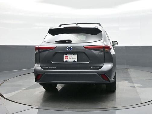2022 Toyota Highlander Hybrid Limited