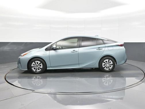 Teal 2017 Toyota Prius Two Eco