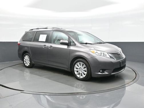 2015 Toyota Sienna XLE