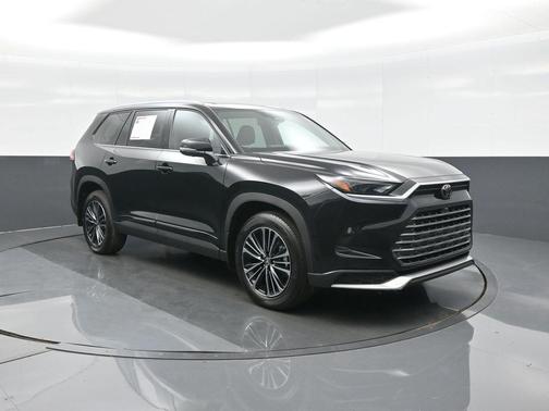 Midnight Black Metallic 2026 Toyota Grand Highlander Hybrid Platinum MAX