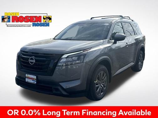 2025 Nissan Pathfinder SV