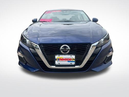 2022 Nissan Altima 2.5 S