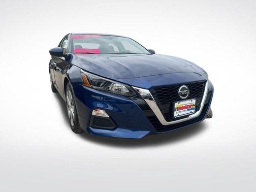 2022 Nissan Altima 2.5 S