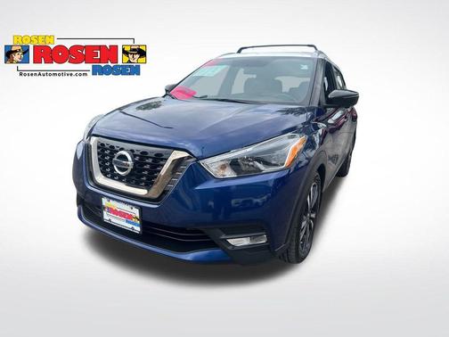 2019 Nissan Kicks SR