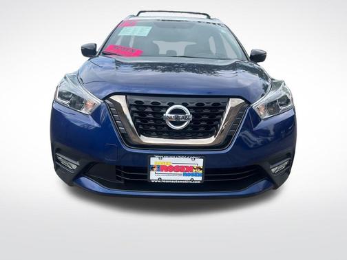2019 Nissan Kicks SR