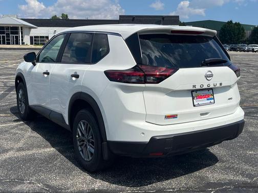 2026 Nissan Rogue S