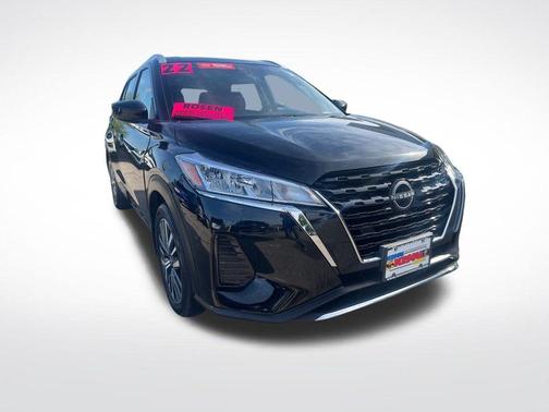2022 Nissan Kicks SV