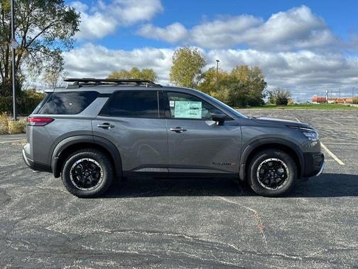 2025 Nissan Pathfinder Rock Creek