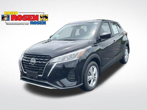 2025 Nissan Kicks Play S