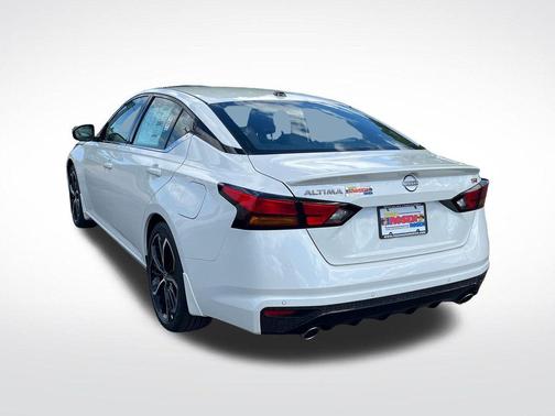 White 2026 Nissan Altima 2.5 SR