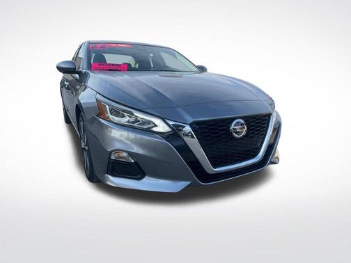 2022 Nissan Altima 2.5 SV