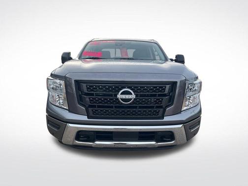 Gun Metallic 2024 Nissan Titan SV