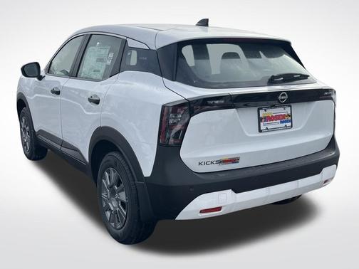 2026 Nissan Kicks S