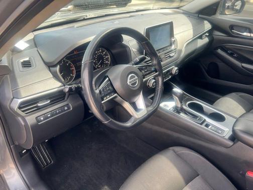 Gun Metallic 2020 Nissan Altima 2.5 SV