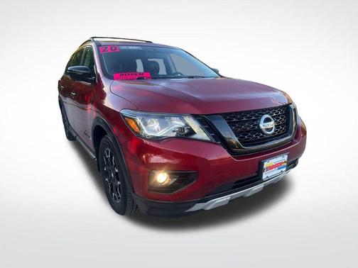 2020 Nissan Pathfinder SL