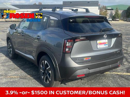 2026 Nissan Kicks SV