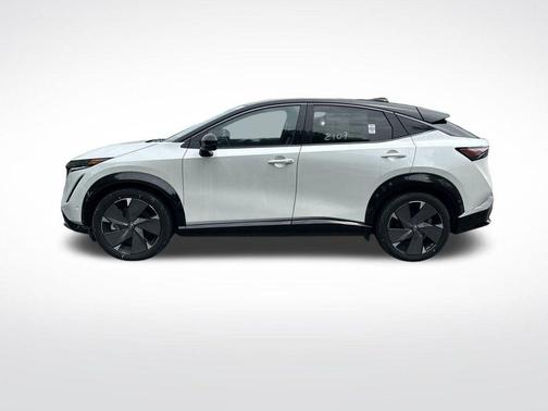 2025 Nissan ARIYA PLATINUM+