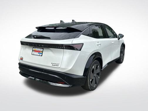 2025 Nissan ARIYA PLATINUM+