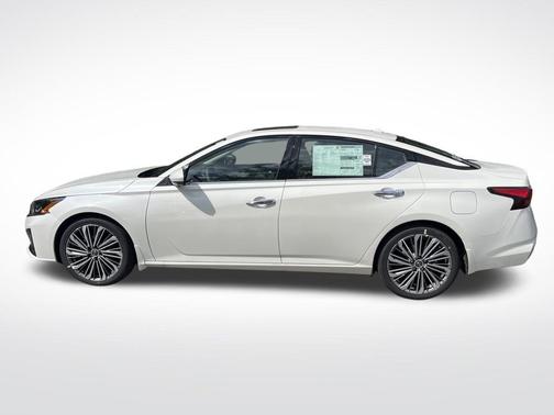 2025 Nissan Altima SL