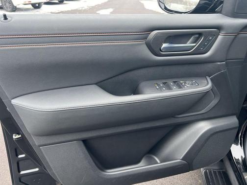 2025 Nissan Armada PRO4X