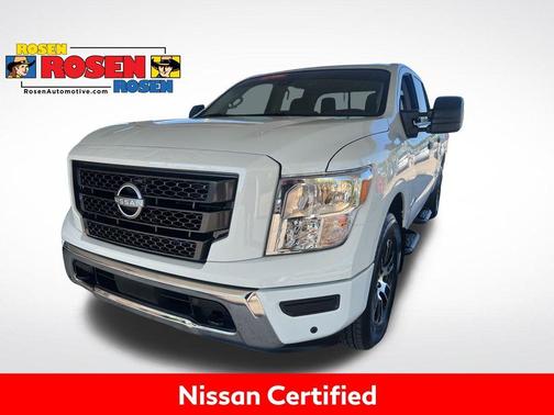 2024 Nissan Titan SV