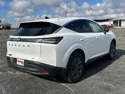 2026 Nissan Murano SL
