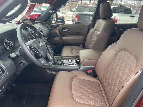 2024 Nissan Armada Platinum