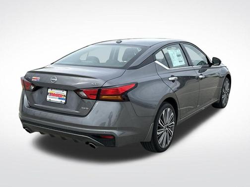 Gun Metallic 2025 Nissan Altima SL