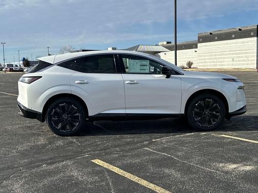 2025 Nissan Murano Platinum