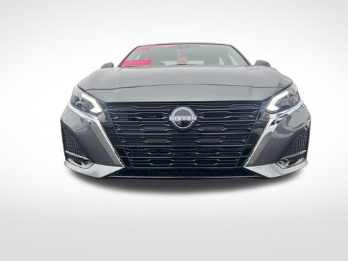 2025 Nissan Altima SL