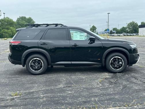 2025 Nissan Pathfinder Rock Creek