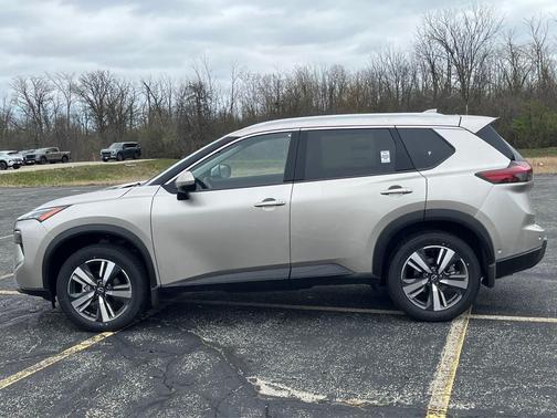 2025 Nissan Rogue SL
