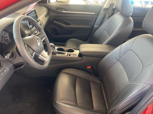 2022 Nissan Altima 2.5 SL