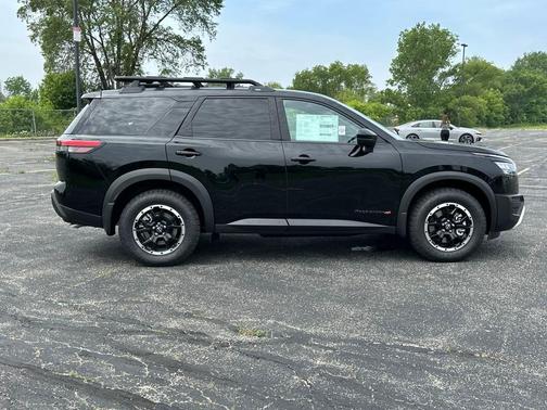 2025 Nissan Pathfinder Rock Creek