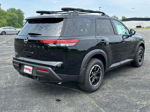 2025 Nissan Pathfinder Rock Creek