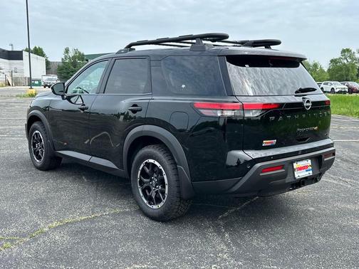 2025 Nissan Pathfinder Rock Creek