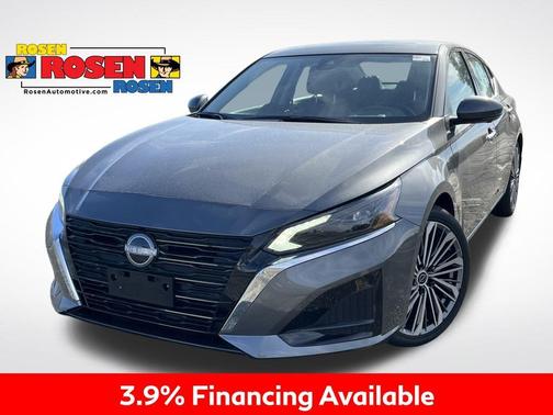 2025 Nissan Altima SL