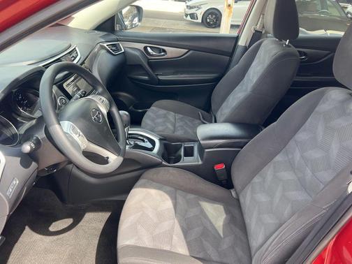 Cayenne Red 2016 Nissan Rogue SV