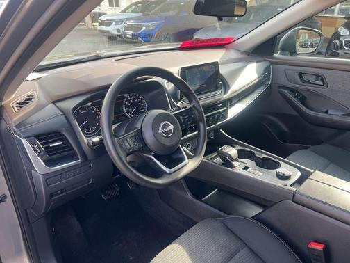 2022 Nissan Rogue S