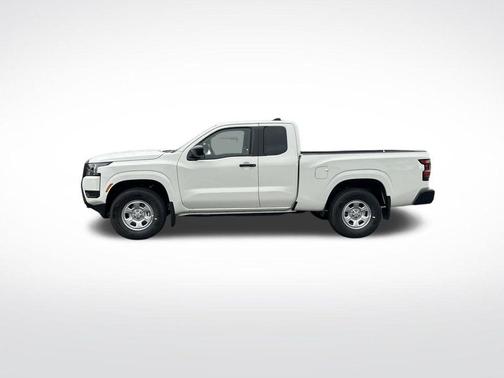 2025 Nissan Frontier S