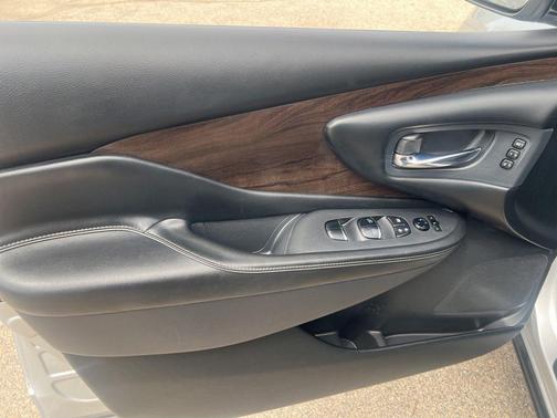Brilliant Silver Metallic 2020 Nissan Murano Platinum