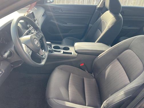 2024 Nissan Altima 2.5 S